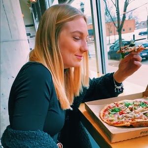 Meet your Posher, Kara